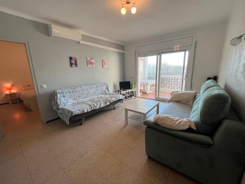 Foto 82ebb64a-d76b-4125-885c-2c823584628d. Piso nuevo. exclusivo. apartamento de un dormitorio a 100 m de la playa pero en un edificio pequeño y tranquilo. muy cerca del centro. en Empuriabrava