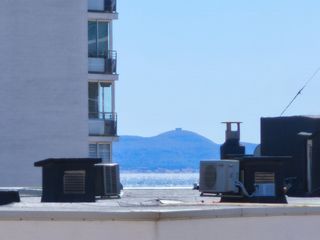 Apartament a Salatar. A roses-santa margarita, appartement ensoleill� pr�s de la plage