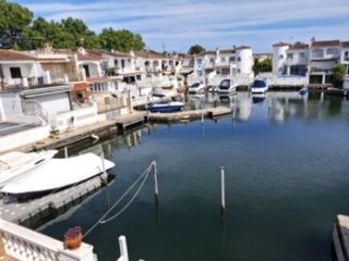 Casa adossada a Segre - Ebre - Ter. Exclusivit�. large maison de p�cheur, canal large, 3 chambres, s