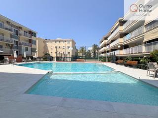 Apartment  Passeig marítim de les botigues. Apartamento primera linea de mar - parking