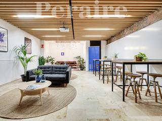 Rent Office space in Calle badajoz 32. Espectacular espacio para tu empresa!