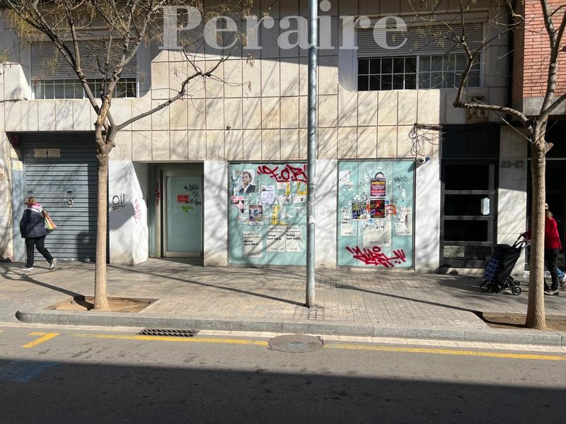 Foto 4b0f9416-faa8-4c34-a1b5-14a08d8aa878. Local comercial en calle bogatell 29 amplio y luminoso! en Sant Adrià de Besòs