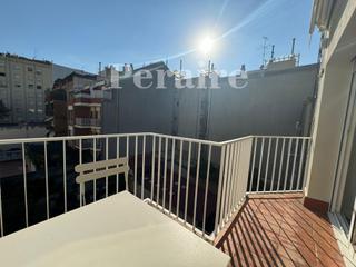 Location Appartement dans Calle berlines 23. Amueblado y equipado en sant gervasi!