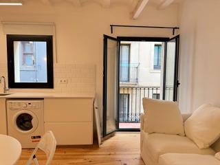 Affitto Appartamento in Calle santa lluisa de marillac 1. Alquiler temporal loft al lado de la playa!