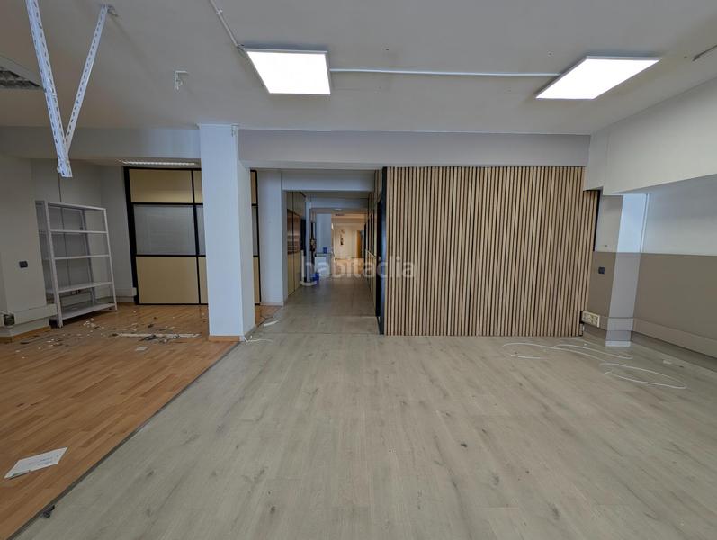 Foto 166f02bf-92e0-4f13-8161-620b7f08725c. Local comercial en mare de deu del coll 70 muy versátil y en perfecto estado de conservación en Barcelona