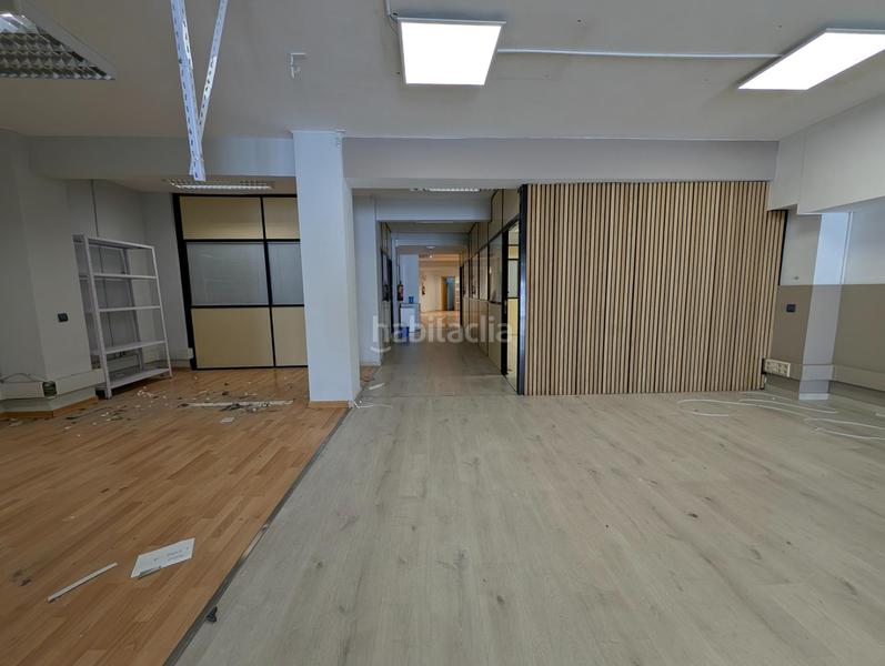 Foto 2d4c6b35-16e5-413c-a1dc-04ec35e2bb21. Local comercial en mare de deu del coll 70 muy versátil y en perfecto estado de conservación en Barcelona