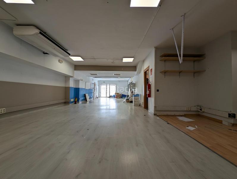Foto 5c6759e0-3aee-4814-be65-a131cbfe74e2. Local comercial en mare de deu del coll 70 muy versátil y en perfecto estado de conservación en Barcelona