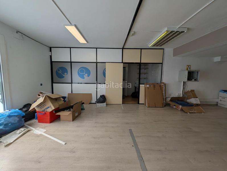 Foto 6aa73892-1813-499b-ab79-34e0e0d6fc7e. Local comercial en mare de deu del coll 70 muy versátil y en perfecto estado de conservación en Barcelona