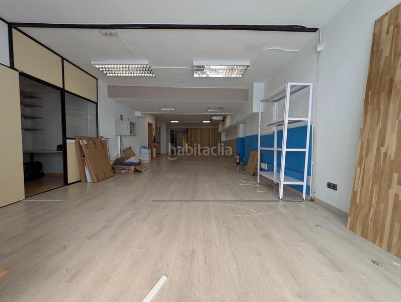 Foto 97a474c2-f94e-43cd-b807-f1ab376c9865. Local comercial en mare de deu del coll 70 muy versátil y en perfecto estado de conservación en Barcelona