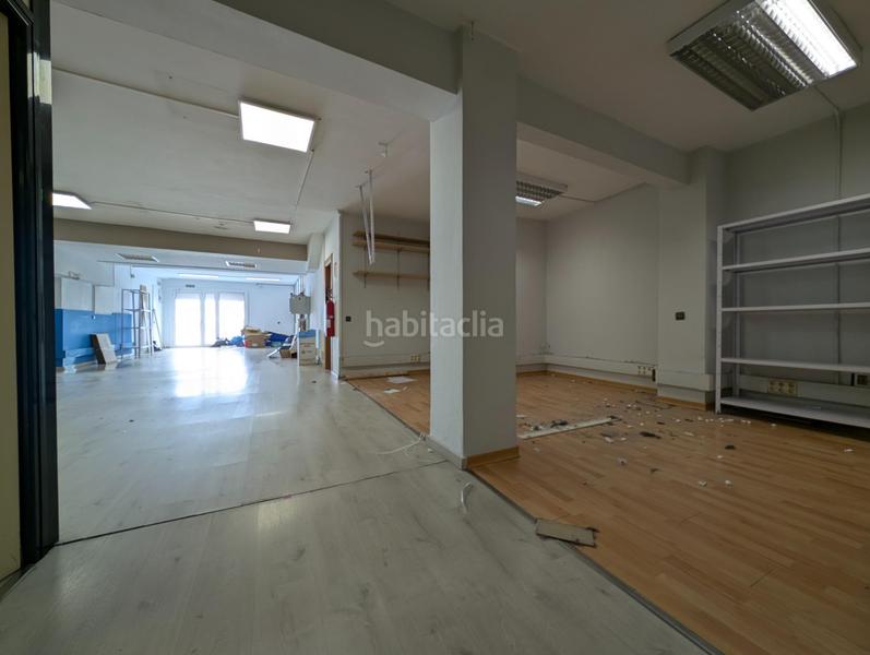Foto ef337b3c-ba85-452d-8360-7851beac814c. Local comercial en mare de deu del coll 70 muy versátil y en perfecto estado de conservación en Barcelona