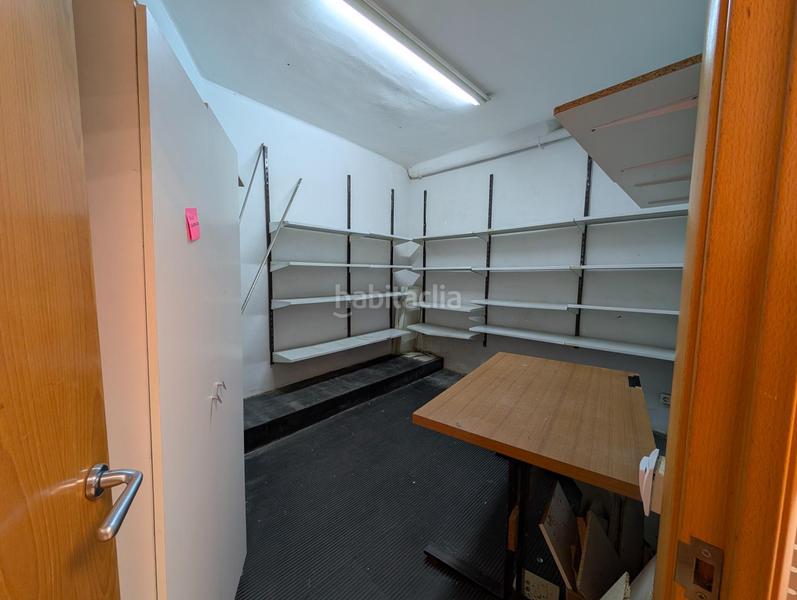 Foto f940820d-844b-4f40-b068-e520a4a779fa. Local comercial en mare de deu del coll 70 muy versátil y en perfecto estado de conservación en Barcelona