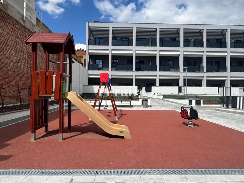 Foto 2b010fce-b3fe-4dd4-9543-57cde6badd5c. Alquiler piso  de obra nueva ! en Eixample Sabadell