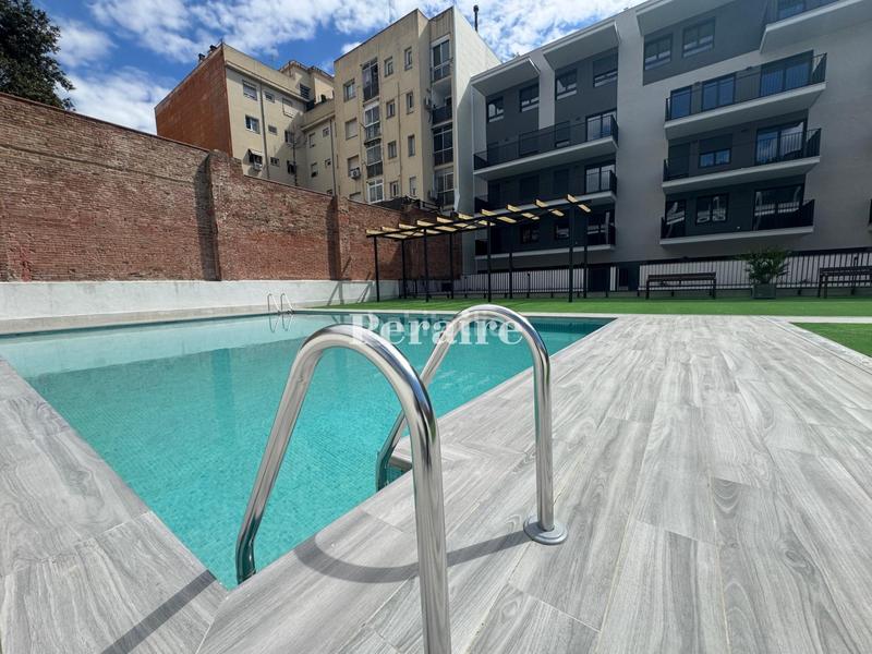 Foto a1b7eb76-bca5-4075-8edb-42db537cb6bf. Miete etagenwohnung mit heizung parking pool in Eixample Sabadell