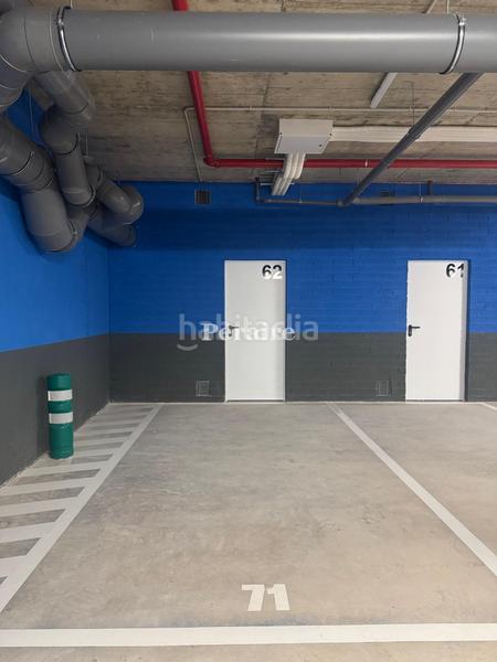 Foto 8cd9b98f-e5d6-4b0c-95ac-d83a2b40bbe9. Rent flat with heating parking pool in Eixample Sabadell