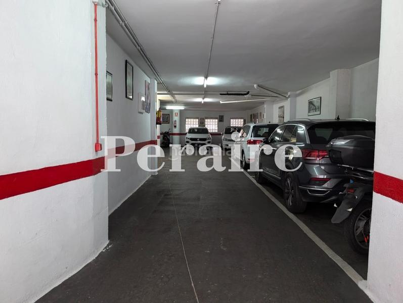 Foto d8705b67-5f4a-4f38-ad0f-2fe06670a679. Aparcament cotxe a carrer olesa 22 a Navas Barcelona