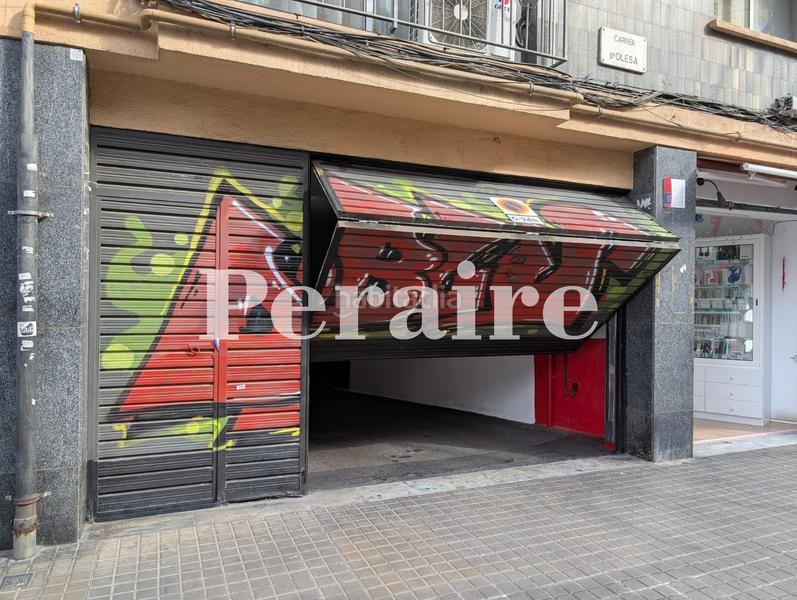 Foto df13fcc5-454e-4a7b-bbea-5f0f92a472e7. Aparcament cotxe a carrer olesa 22 a Navas Barcelona