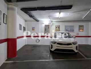 Aparcament cotxe a Carrer olesa 22. Amplia y cómoda!