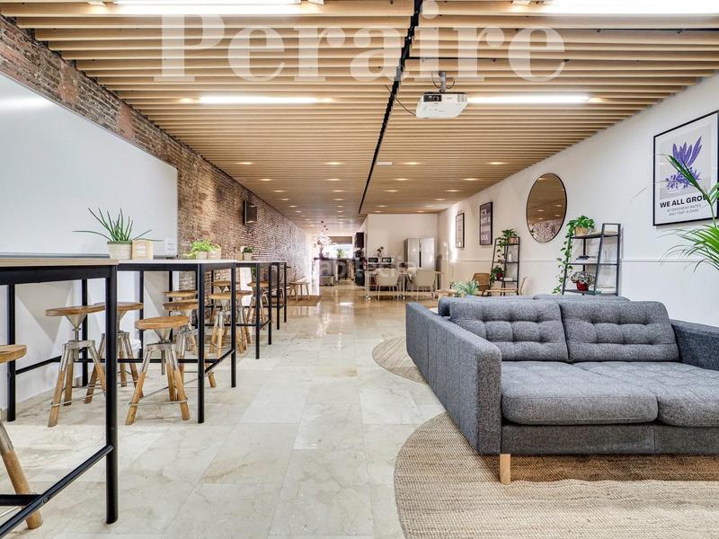 Foto 8f9b5c2e-39d7-4690-ade0-a3b15bb8db17. Alquiler oficina salas privadas en el 22 en Poblenou Barcelona