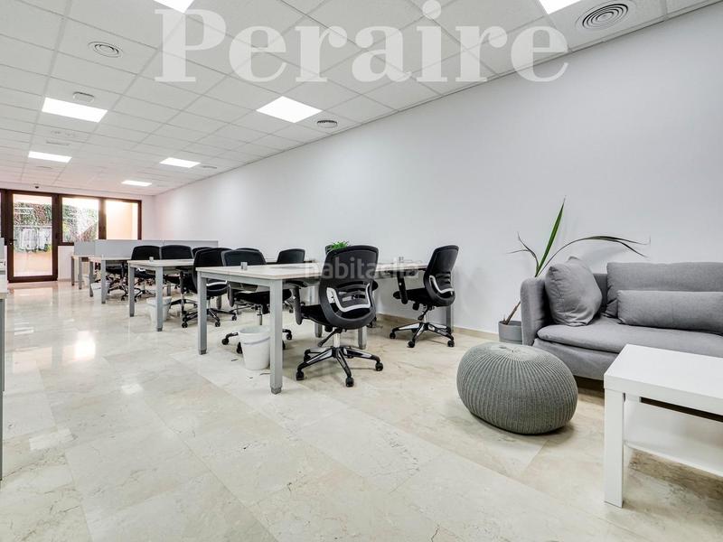 Foto f9f857d5-0a61-4604-b4a6-1e475546cb2e. Alquiler oficina salas privadas en el 22 en Poblenou Barcelona