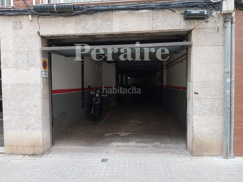 Foto cf00e33f-d70d-4b0c-825a-933266a93c63. Miete motorradparkplatz in berlines 23 in Sant Gervasi - Bonanova Barcelona