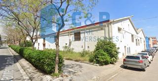 Affitto Capannone industriale in Carrer joaquim vayreda 1. Grandes dimensiones!