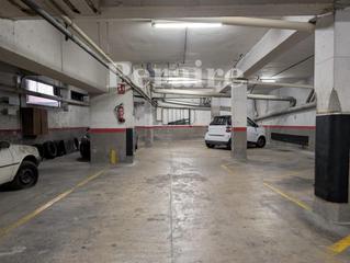 Alquiler Parking coche en Carrer sant marius 4. Completa con trastero!