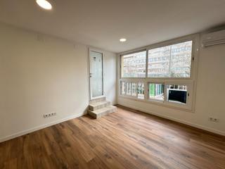 Location Appartement à Travesía travessera de les corts 279. Recien reformado en el barrio de les corts!