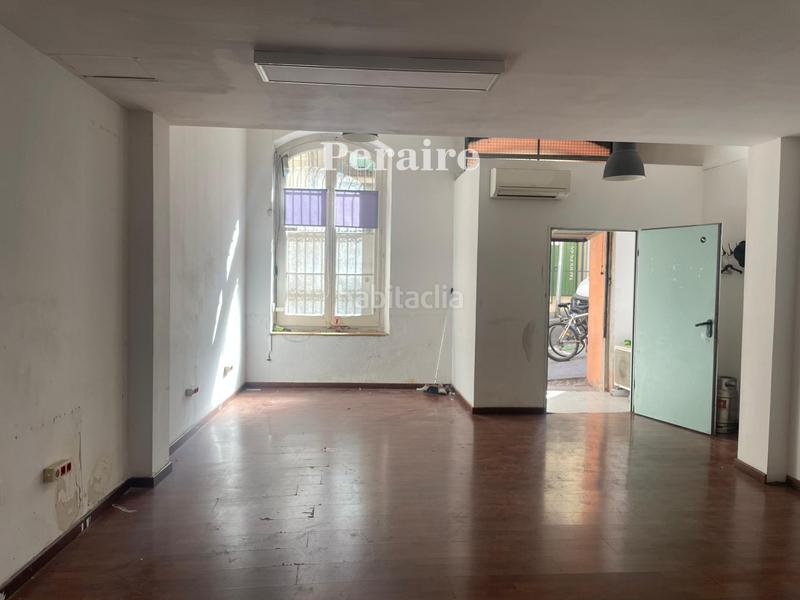 Foto 45694113-56c3-4393-8870-9417097cb729. Alquiler local comercial local en alquiler! en El Poble Sec - Parc de Montjuïc Barcelona