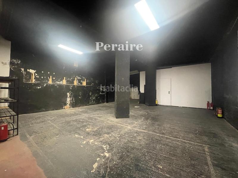 Foto acc98e91-8bf7-4698-b0f7-a2b4a0178756. Alquiler local comercial local en alquiler! en El Poble Sec - Parc de Montjuïc Barcelona