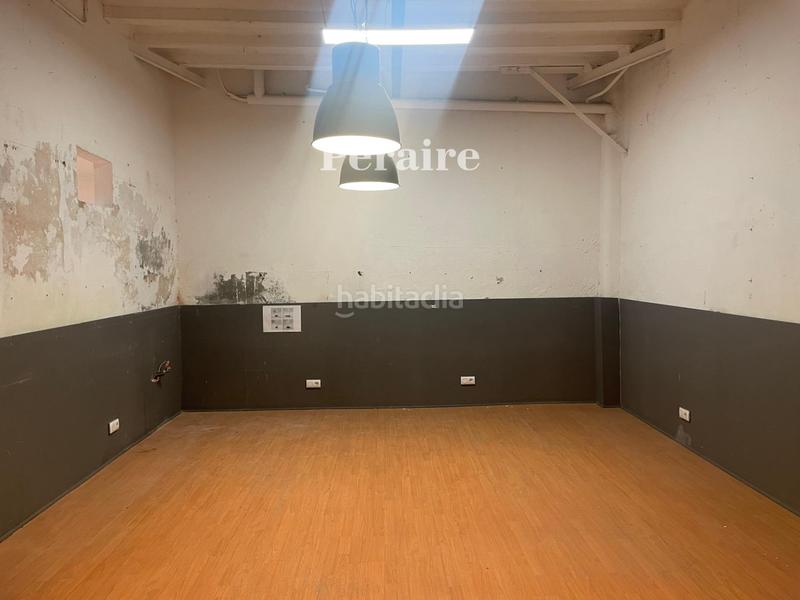 Foto f07799fd-1499-42c4-b4f6-f7c4bfccb346. Alquiler local comercial local en alquiler! en El Poble Sec - Parc de Montjuïc Barcelona