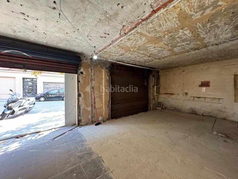 Foto 0a6330ad-53a2-4b7c-82d7-89993a651fb9. Alquiler local comercial oportunidad para cualquier negocio! en Barcelona