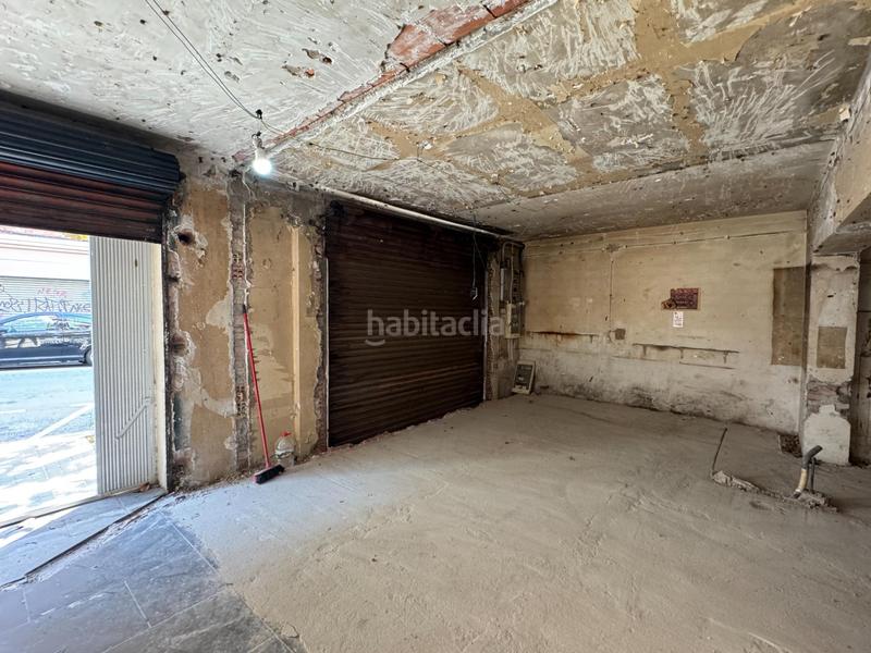 Foto de1f9947-c540-4b40-a62b-f51d79e0c5cb. Alquiler local comercial oportunidad para cualquier negocio! en Barcelona