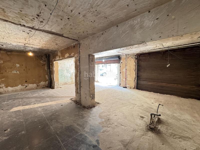 Foto e423c440-94db-450d-a978-a15b0c739385. Alquiler local comercial oportunidad para cualquier negocio! en Barcelona