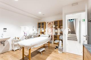 Local Comercial a Carrer JOAN GÜELL 164