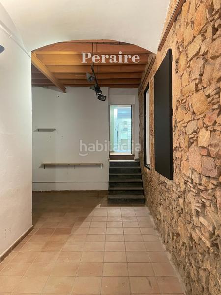 Foto f886be86-8330-4bae-aa3d-ca944ada57c9. Geschäftsraum in carrer nou de sant francesc 38 in Barcelona