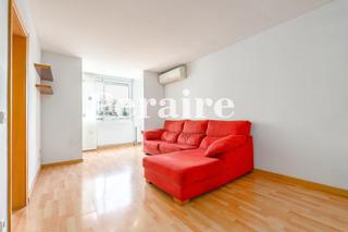 Etagenwohnung  Avenida josep tarradellas i joan 95. Muy alto y luminoso