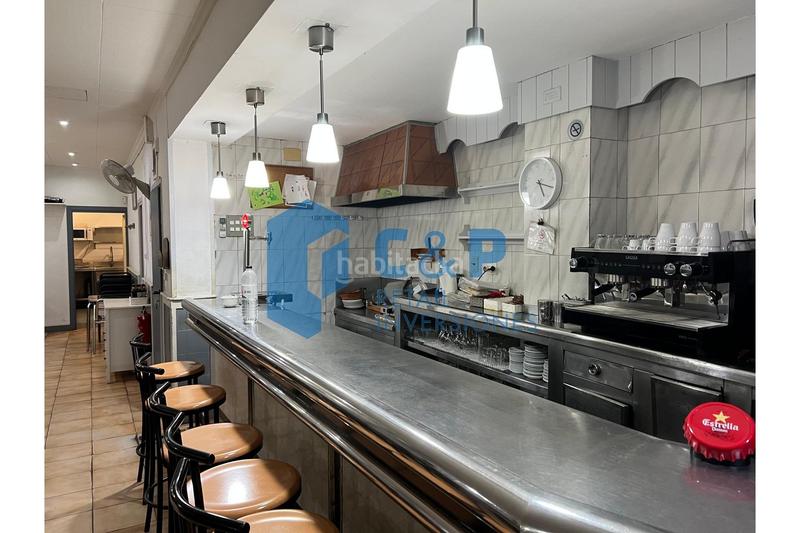 Foto 3c58ed2d-fd4b-42eb-b14c-9e7d9d119a96. Affitto locale commerciale in La Nova Esquerra de l´Eixample Barcelona