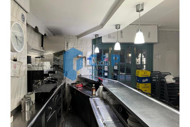 Foto bb441f5c-499f-4220-b594-7f2bdc3eb6bc. Lloguer local comercial a La Nova Esquerra de l´Eixample Barcelona