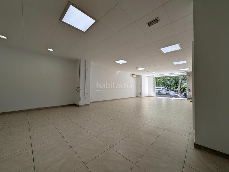 Foto c2f2d72c-f1de-4336-9aa4-2cf9b0b42ab7. Alquiler local comercial diàfano, luminoso y con posibilidad de dividir salas en Mataró