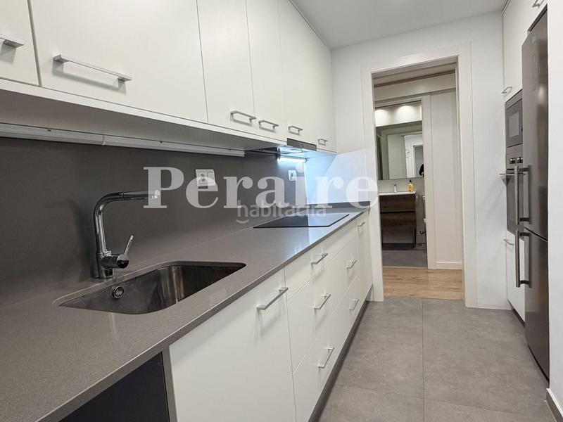 Foto 2ca5e10a-03be-4237-8962-62f2d9e0b0e8. Miete etagenwohnung mit heizung in Barri de les Corts Barcelona