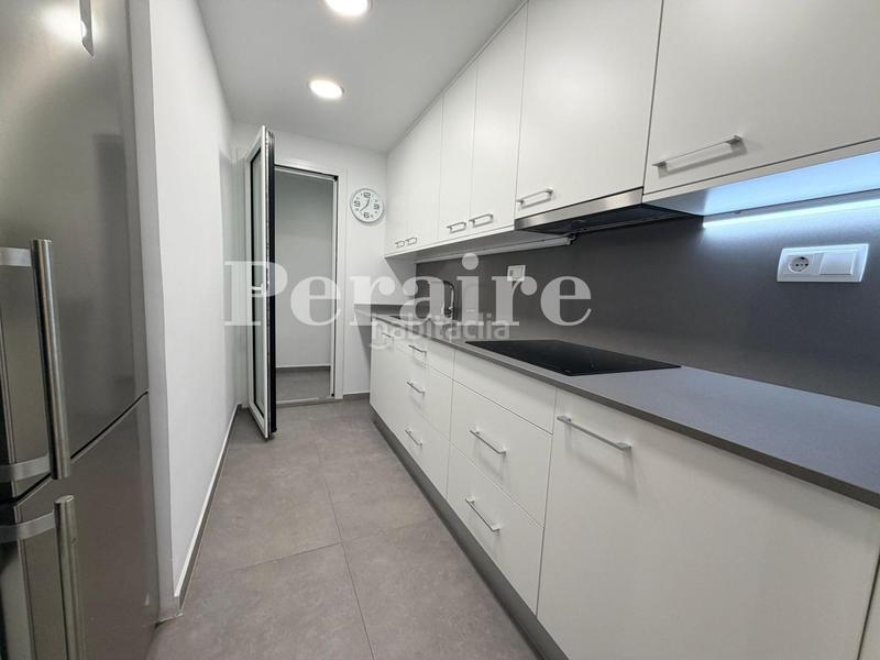 Foto 9e993dd3-d741-4f0d-8d56-314b5e07bdf7. Miete etagenwohnung mit heizung in Barri de les Corts Barcelona