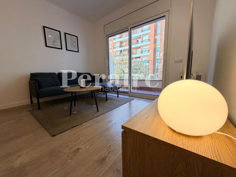 Foto 7b62add8-094f-4cda-9c2c-8a02a1c9ca9b. Rent flat with heating in Barri de les Corts Barcelona