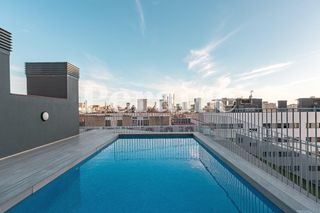 Àtic a Calle salvador de 9. A tres vientos, con piscina comunitaria
