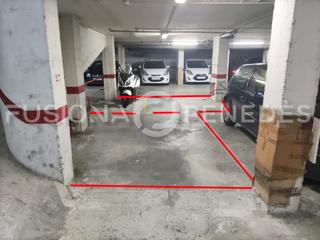 Aparcament cotxe a L´Espirall. Parking  vilafranca del penedes espirall