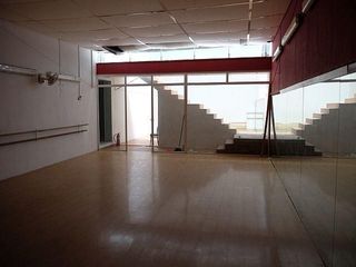 Local Comercial en Sant Esteve Sesrovires. Local comercial en sant esteve sesrovires.