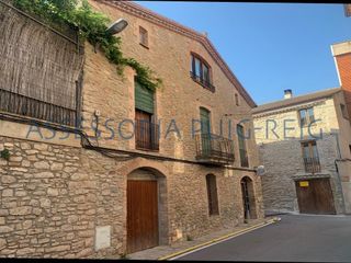Casa in Calders. Casa de pueblo en venta en calders
