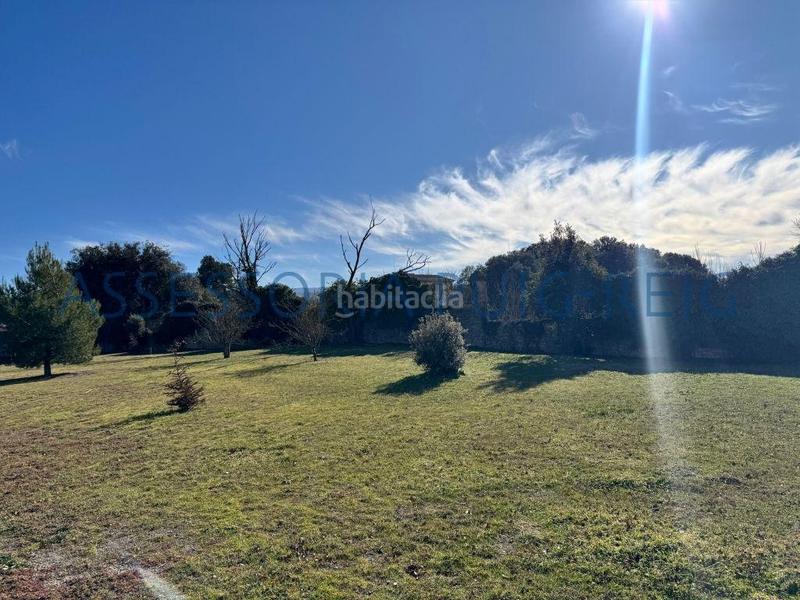 Foto ee611477-0a55-42a0-89d2-f6e9f1b2c26c. Wohngrundstück in Balenyà