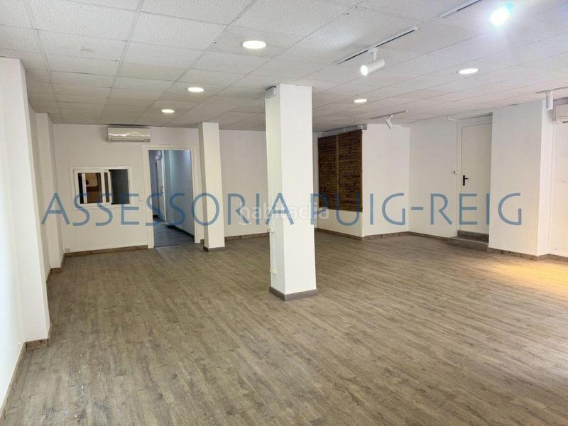 Foto 68132359-9c08-4de8-81c4-376a08a9663a. Lloguer local comercial a Poble Nou Manresa
