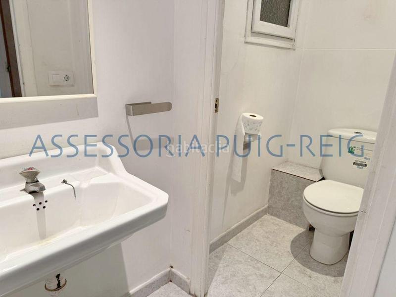 Foto 41ef15c8-c3fb-49fc-b12d-aefa0ef3084b. Lloguer local comercial a Poble Nou Manresa