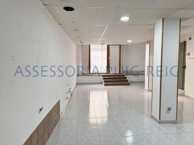 Foto fd998a99-f12d-4595-af82-291dc03cdf9f. Lloguer local comercial a Poble Nou Manresa